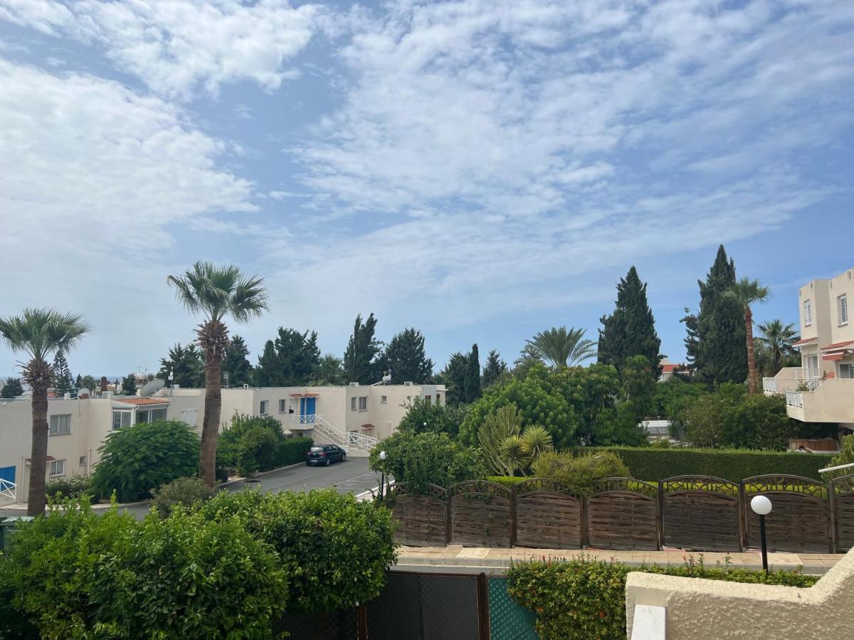 Modern Seaview Townhouse In Coral Bay (Adults Only) Appartement Peyia Buitenkant foto