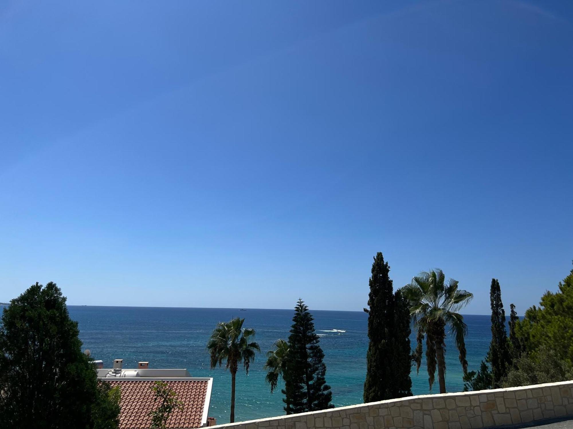 Modern Seaview Townhouse In Coral Bay (Adults Only) Appartement Peyia Buitenkant foto